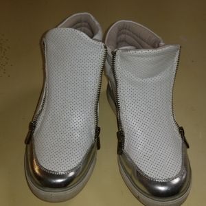 Prima Donna White and Silver High Lift Sneakers